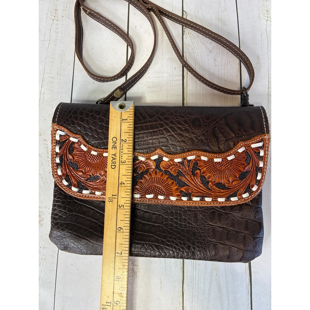 Myra Bag Brown Croco Leather Tooled Floral Crossbody Bag Sunflower Whipstitch - Picture 9 of 9